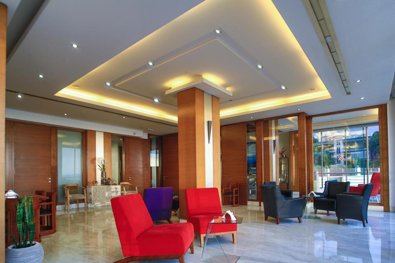Monte Mare Hotel Jounieh Exteriör bild
