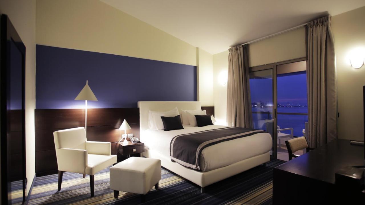 Monte Mare Hotel Jounieh Exteriör bild